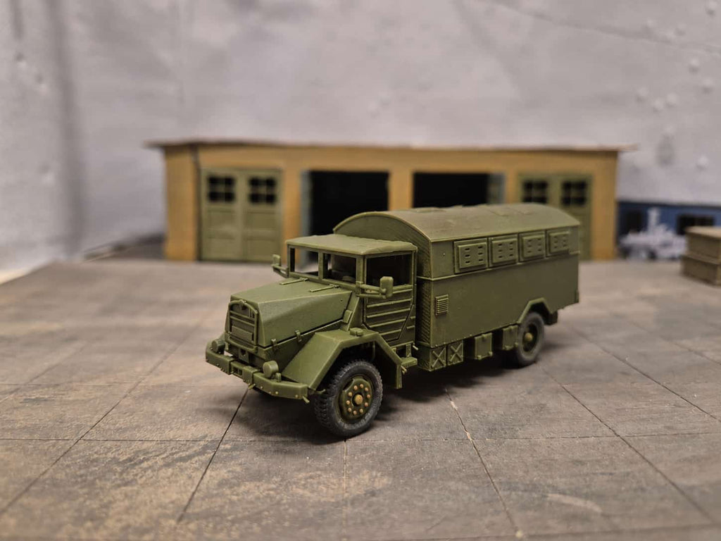 MAN 630 L6 Funkwagen-Koffer Militärisches Funk-, Fernmelde- und Führungsfahrzeug