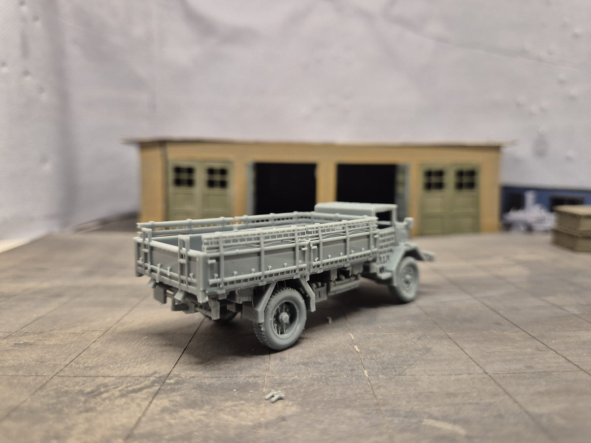 MAN 630 Hochgeländegängiger Transport- und Versorgungs-Lkw Offener Pritschenaufbau