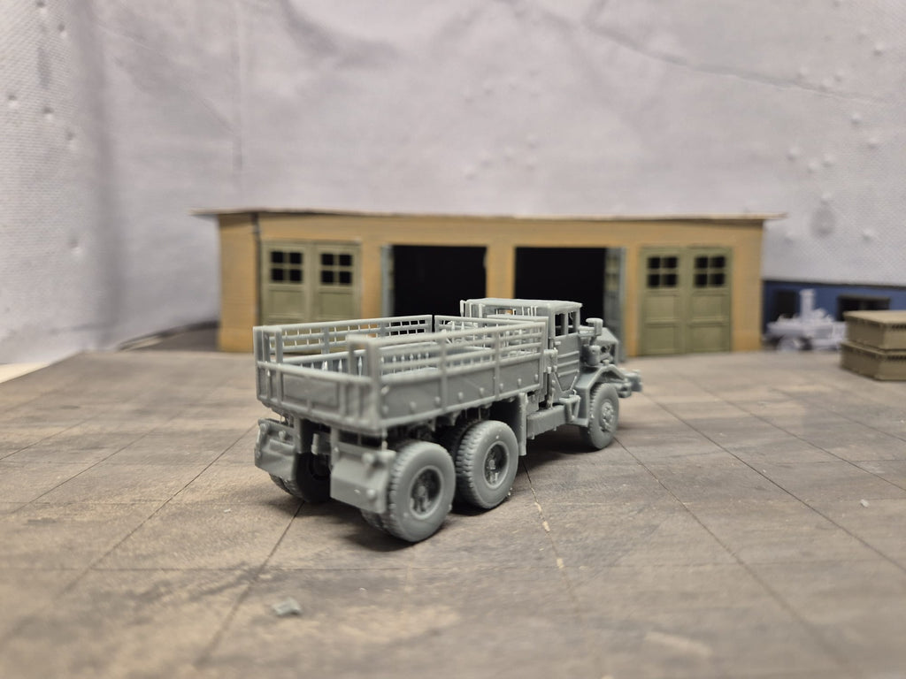 FAUN L 912/45 A 12 t glw Schwerer geländegängiger Zugkraftwagen Kurze offene Pritsche