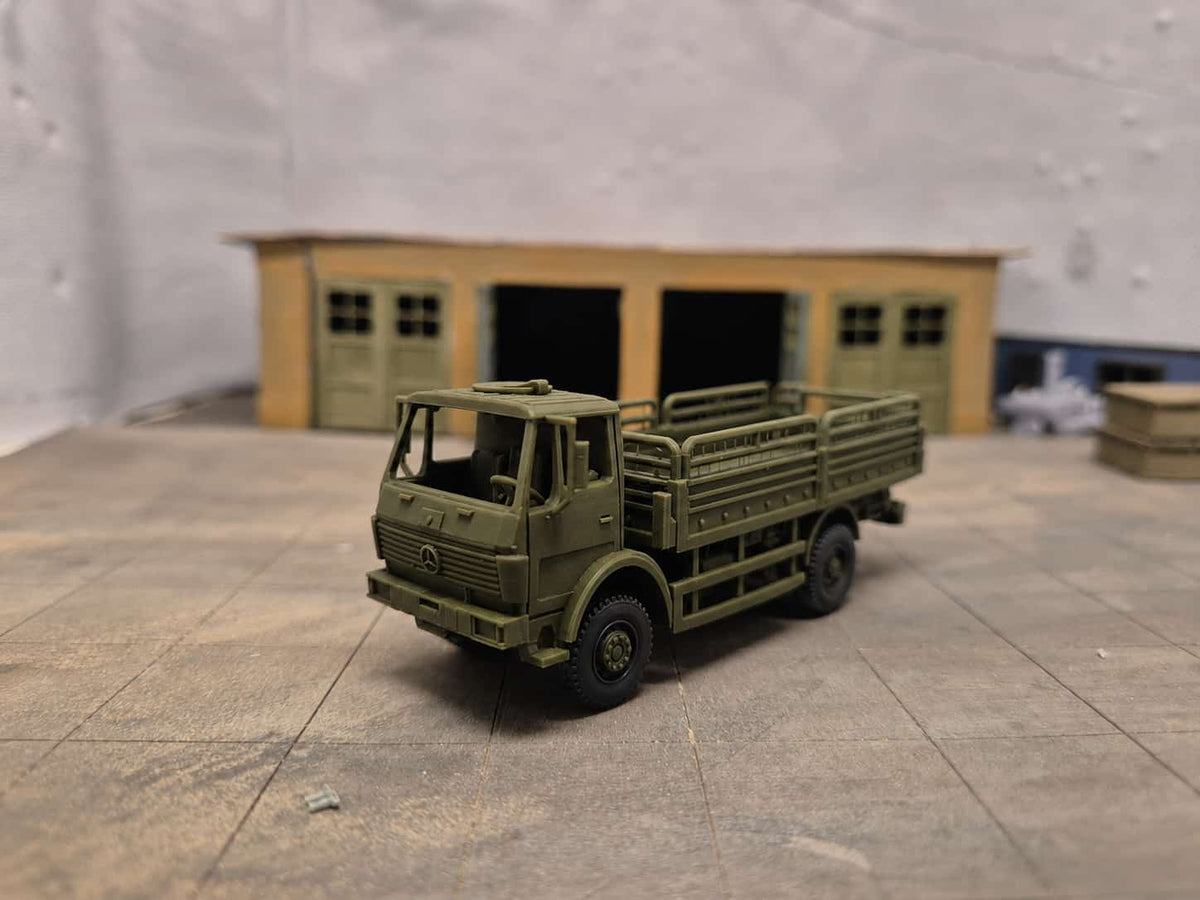 Mercedes-Benz 1017 A 5 t tmil Offener Pritschenaufbau