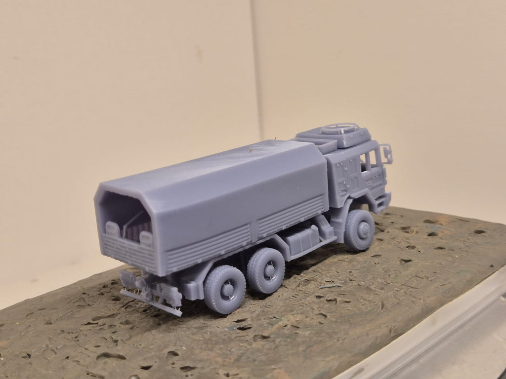 RMMV HX2 6×6 Geschütztes Fahrerhaus mit geschlossener, geschützter Pritsche