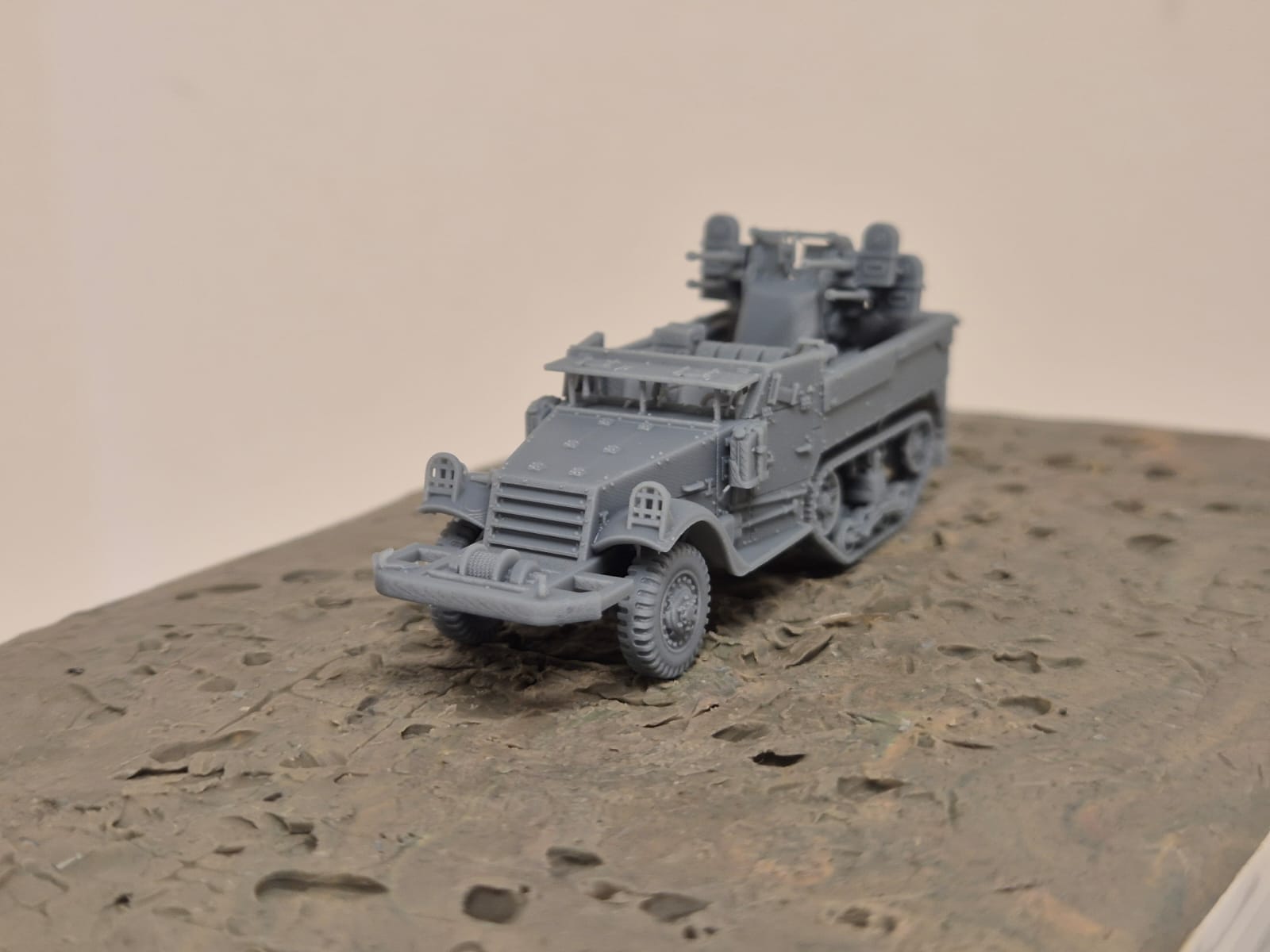 M16 MGMC Selbstfahrende Flugabwehr- und Feuerunterstützungswaffe
