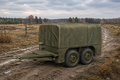 M7 Schwerer Geschlossener vierrädriger Militäranhänger Type 01