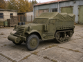 M5 Gepanzerter Halbketten-Mannschaftstransporter Mit aufgezogenem Verdeck