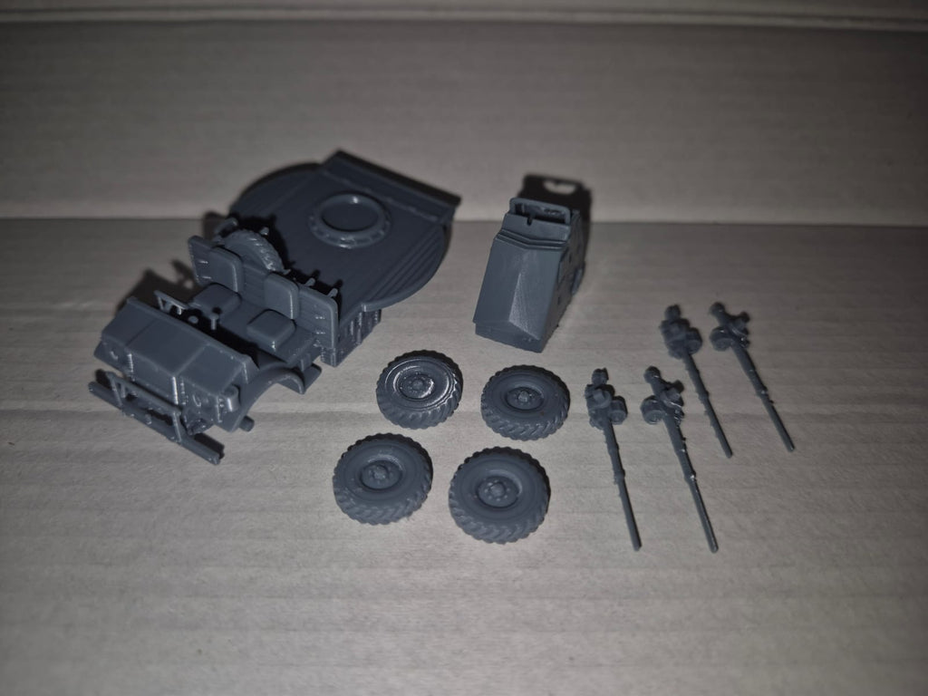 Ford CMP F60L Mobiler Flugabwehrlastwagen mit 20-mm-Polsten-Flakvierling Aktiv-Modus