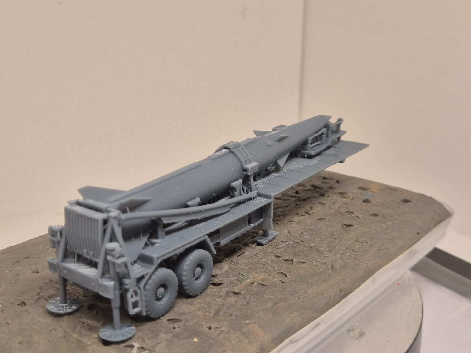 Pershing II auf Transport- und Startanhänger