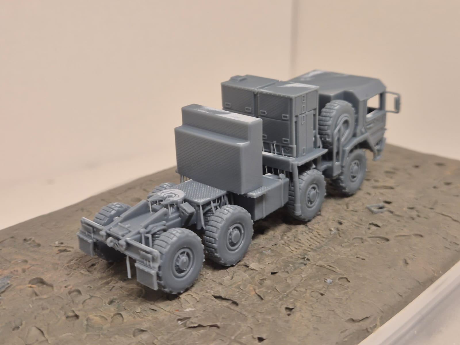 MAN KAT II M1001 Schwere militärische Sattelzugmaschine