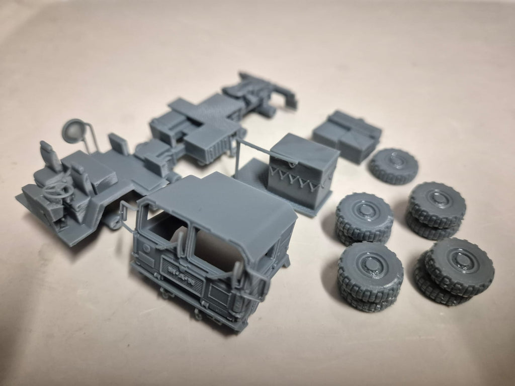 MAN M1014 Schwere militärische Sattelzugmaschine